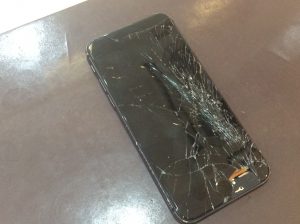  iPhone8 液晶画面修理