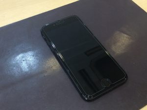  iPhone8 ガラス割れ