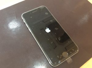  iPhone SE第2世代 液晶交換