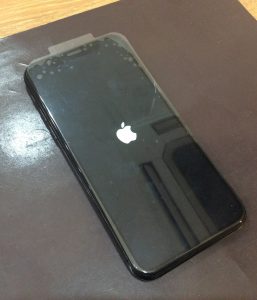  iPhoneXS 液晶交換