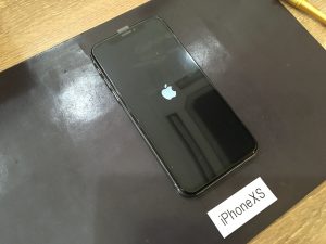 iPhoneXS 液晶交換