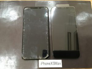 iPhone XSMax 液晶画面修理
