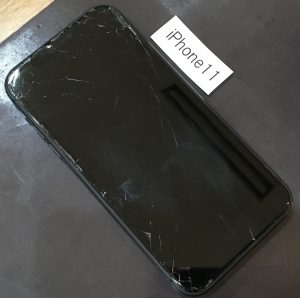 iPhone11 液晶画面修理