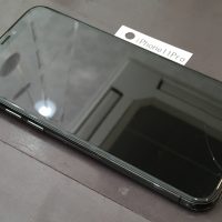 iPhone 11pro ガラス割れ修理