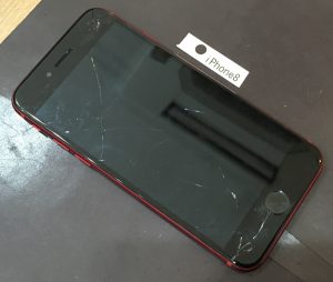 iPhone 8 液晶画面修理