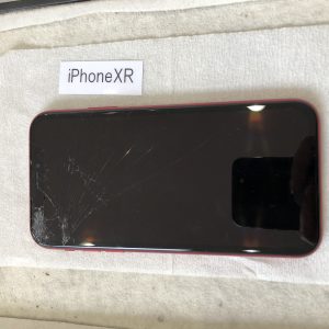 iPhoneXR 画面割れ修理