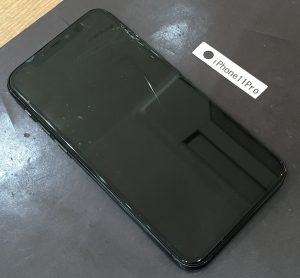 iPhone 11Pro 液晶画面修理