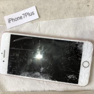 iPhone7Plus 液晶画面修理