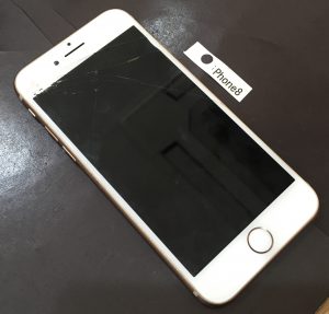 iPhone8 ガラス割れ修理