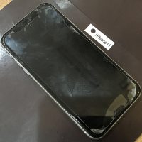 iPhone11 画面割れ修理