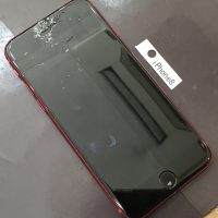 iPhone8 ガラス割れ修理