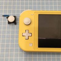 Nintendo SwitchLite 左スティック