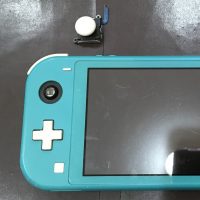 Nintendo SwitchLite 左スティック交換