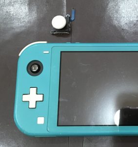 Nintendo SwitchLite 左スティック交換