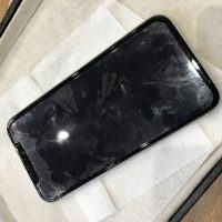 iPhone X 画面割れ修理