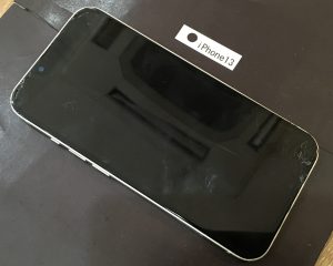 iPhone13 液晶画面修理