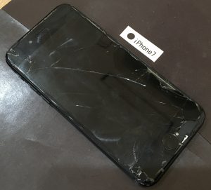 iPhone 7 液晶画面修理