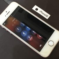 iPhoneSE 液晶画面修理