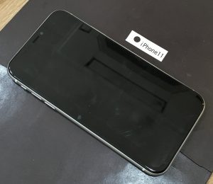 iPhone11 液晶画面修理