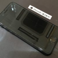 iPhoneSE(第2世代) 画面修理(重度)