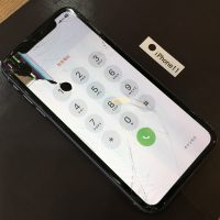 iPhone11 画面修理(重度)