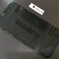 iPhoneXS 画面修理(重度)