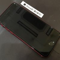 iPhoneSE(第3世代) 画面修理(重度)