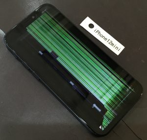 iPhone 12mini 画面修理(重度)