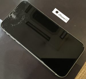 iPhone 11 画面修理(軽度)