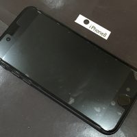 iPhone 8 画面修理(重度)