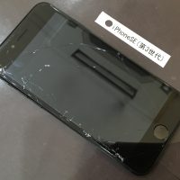 iPhone SE(第3世代) 画面修理(軽度)