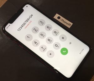 iPhone XR 画面修理(重度)