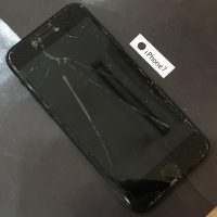 iPhone 7 バッテリー&画面修理(重度)